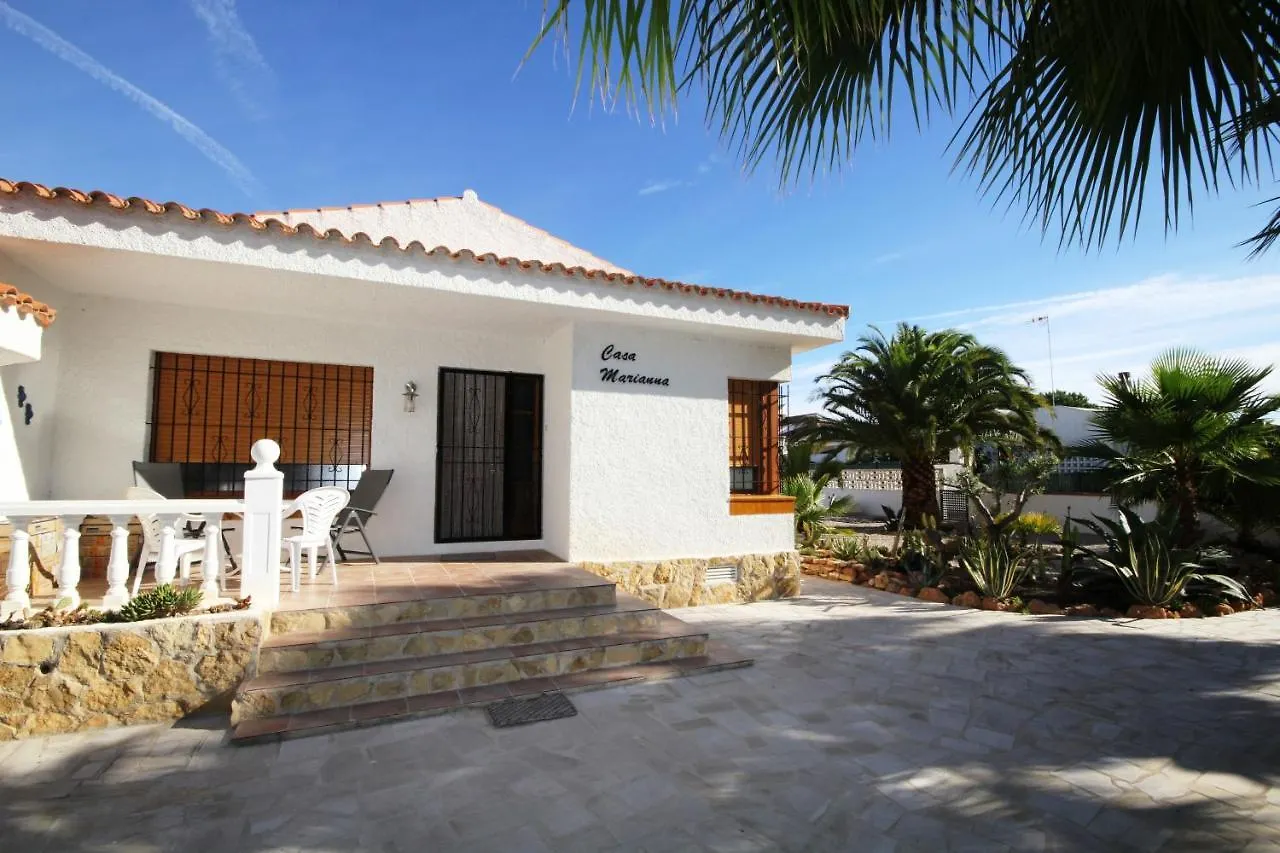 Holiday home Riumar 